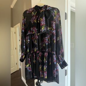 Cinq A Sept
Revina Tie-Neck Tiered Floral Mini Dress